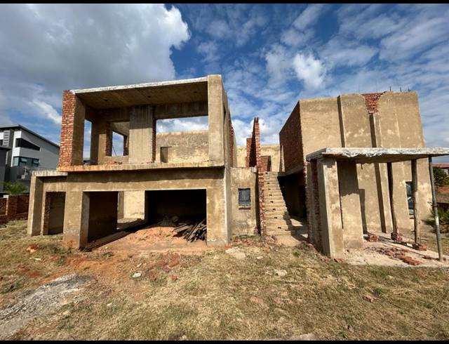 7 BEDROOM HOUSE FOR SALE IN XANADU